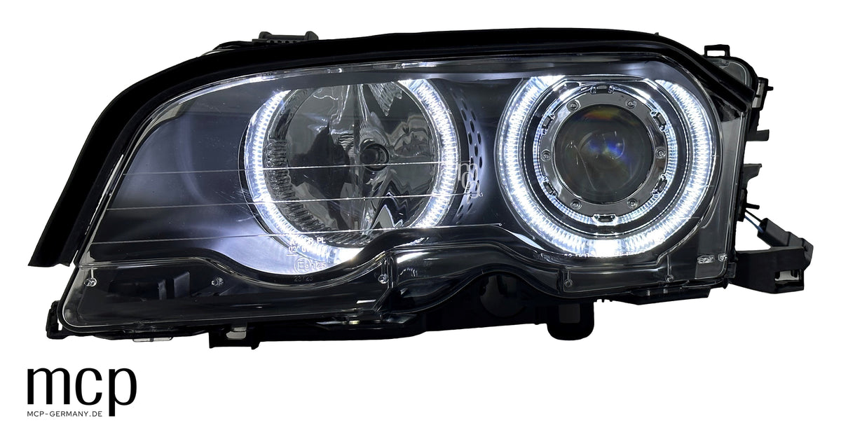MCP 031282 – Angel Eyes Scheinwerfer mit Frontblinkern BMW 3er E46 Coupé/Cabrio Schwarz – Bisherige Frontansicht mit eingeschalteten LED-Lichtringen
