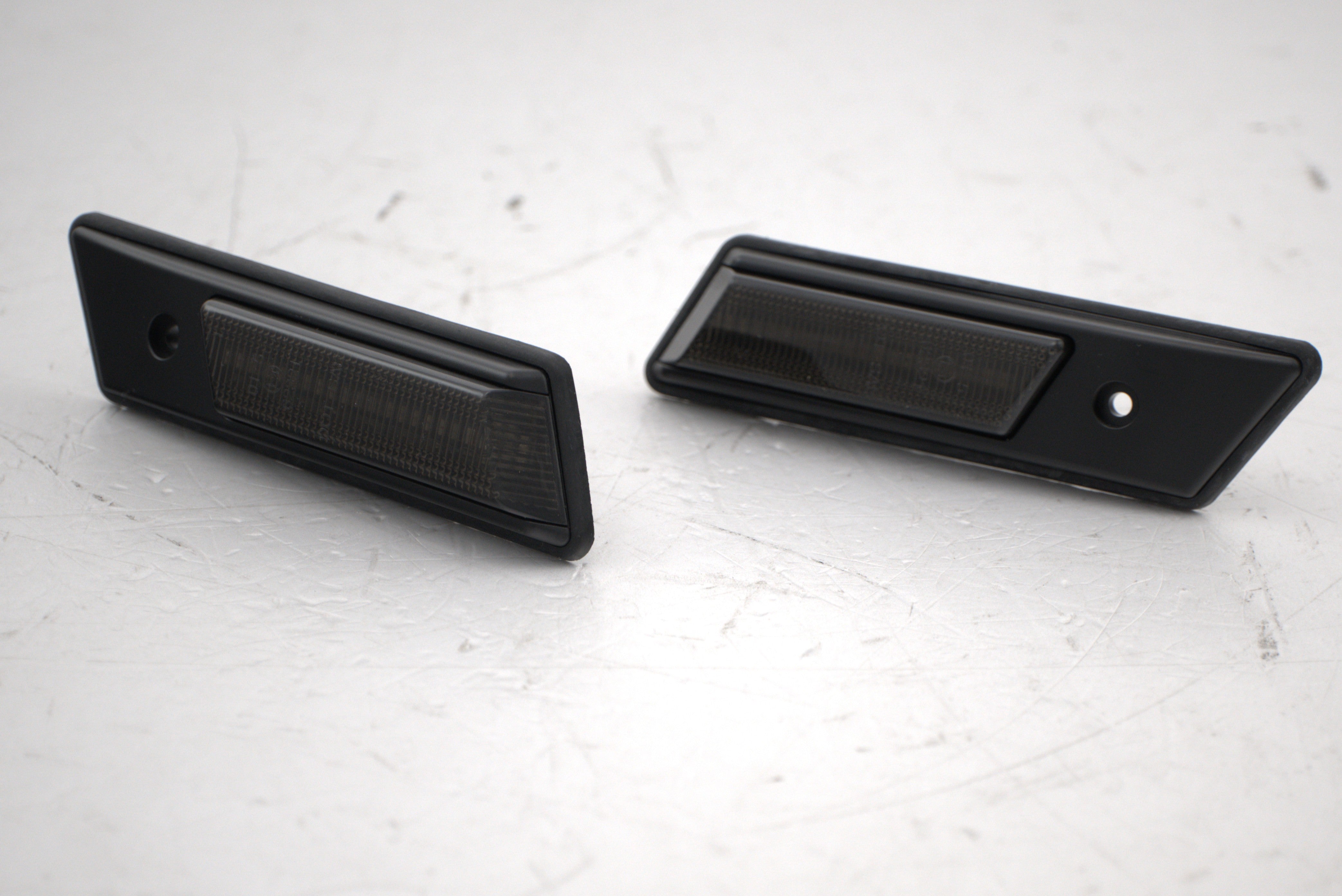 LED Seitenblinker Set BMW 3er E36 (90-96), BMW 5er E34, BMW 7er E32 in smoke