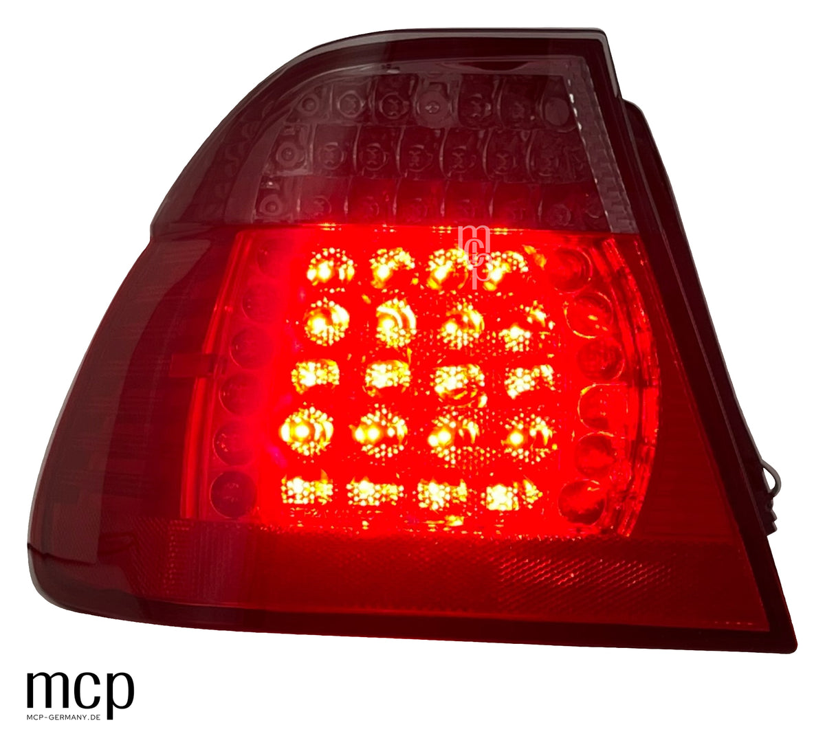 MCP 033116 – Rückleuchten BMW 3er E46 Limousine Rot/Smoke – Linke Außenleuchte, rotes LED Licht