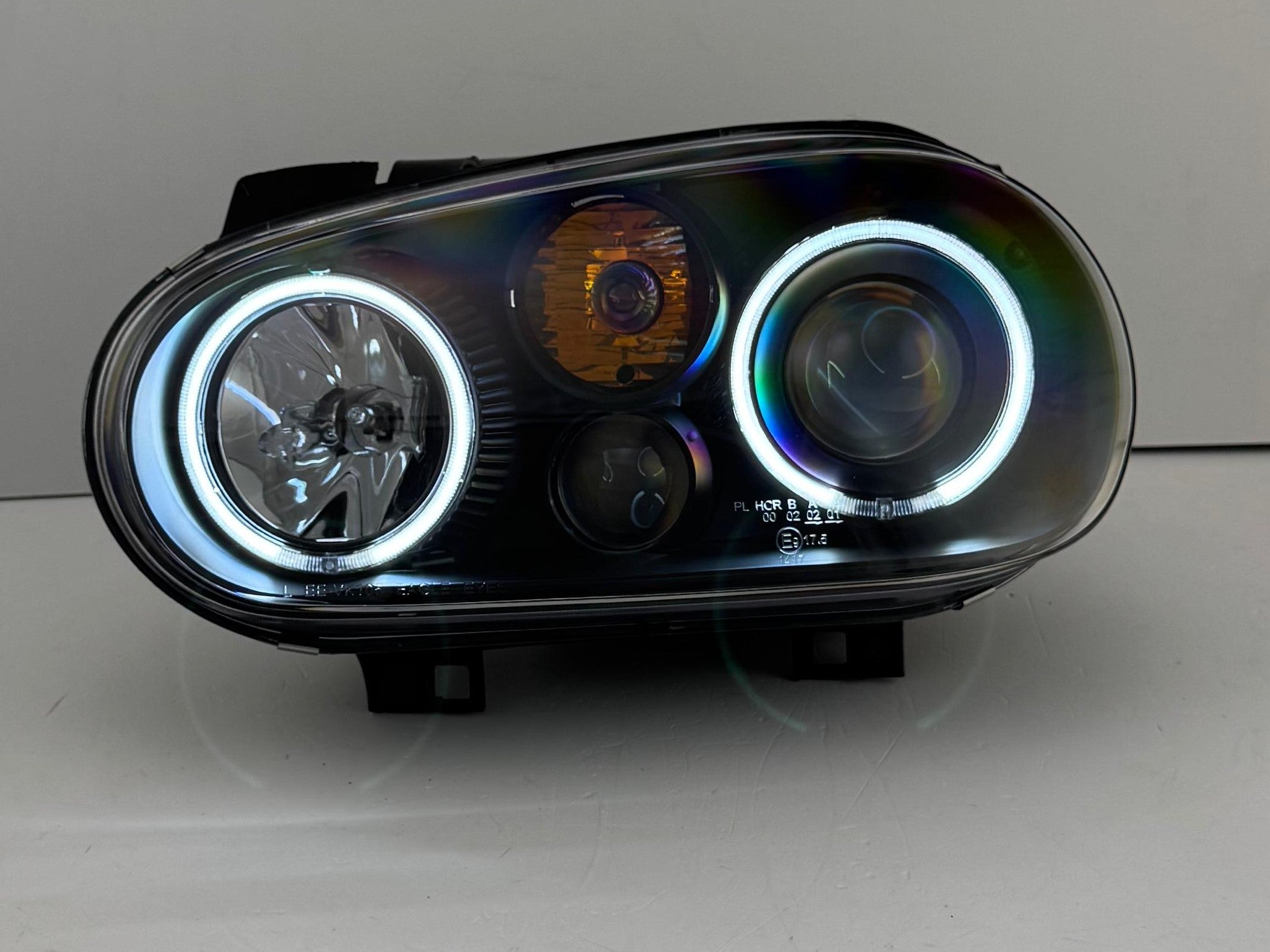 Scheinwerfer Set mit CCFL-Ringen für VW Golf 4 (IV) (98-03) schwarz