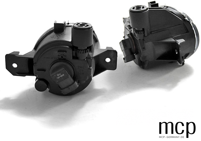 Nebelscheinwerfer Set für BMW 1er E81 / E82 / E87 / E88 / E84 / E70 – Rückansicht