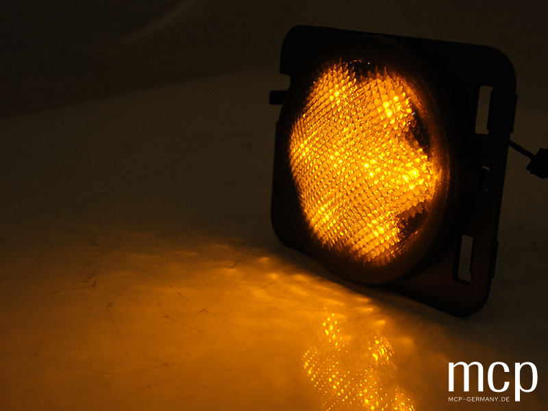 LED Seitenblinker Set für Jeep Wrangler JK in Smoke – weitere Ansicht