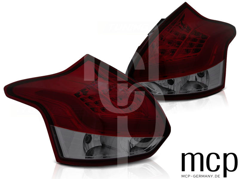 LED Lightbar Rückleuchten Set für Ford Focus MK3 Hatchback (04/2011 bis 12/2014) in Rot/Smoke