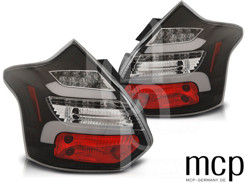 LED Lightbar Rückleuchten Set für Ford Focus MK3 Fließheck / Hatchback (04/2011 bis 12/2014) in Schwarz mit dynamischem Blinker