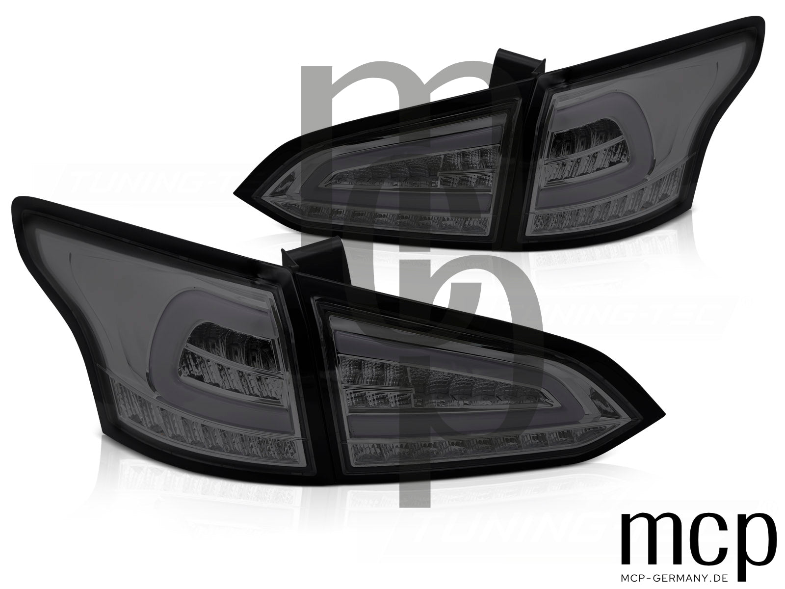 Voll LED Lightbar Rückleuchten Set für Ford Focus MK3 Turnier (01/2011-12/2018) in Smoke mit Dynamischem Blinker