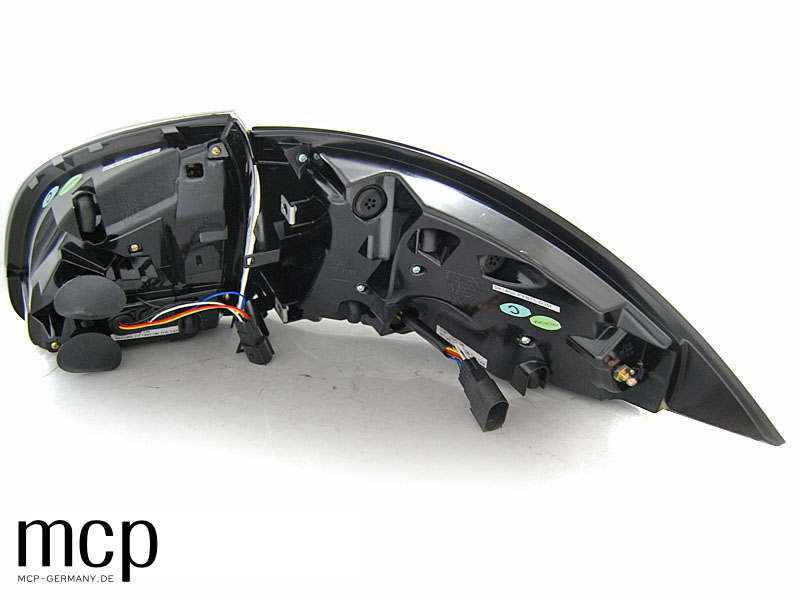 LDPO35 Rückleuchten Porsche Cayenne Rückansicht MCP Germany