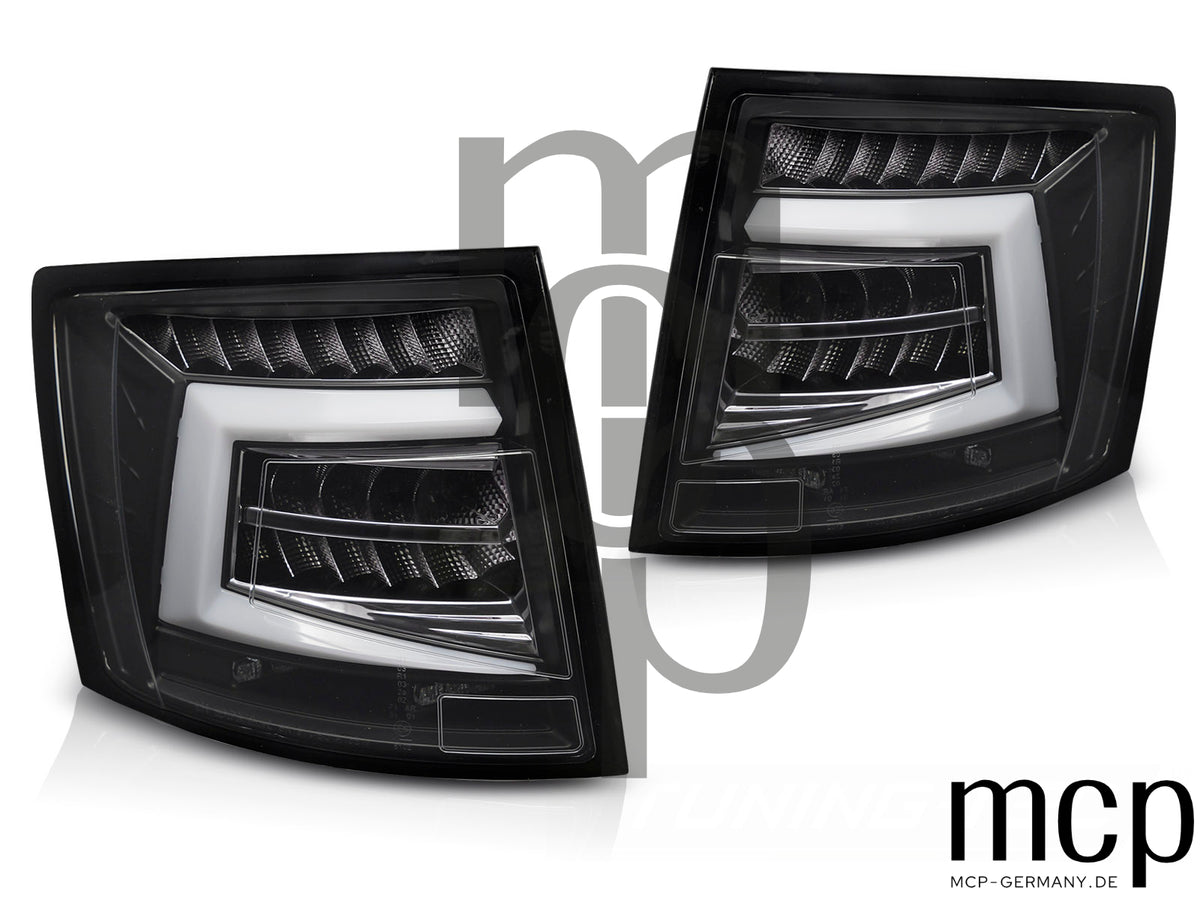 Voll LED Lightbar Rückleuchten Set für Skoda Octavia III Kombi (2012 bis 2020) in Smoke mit Dynamischem Blinker