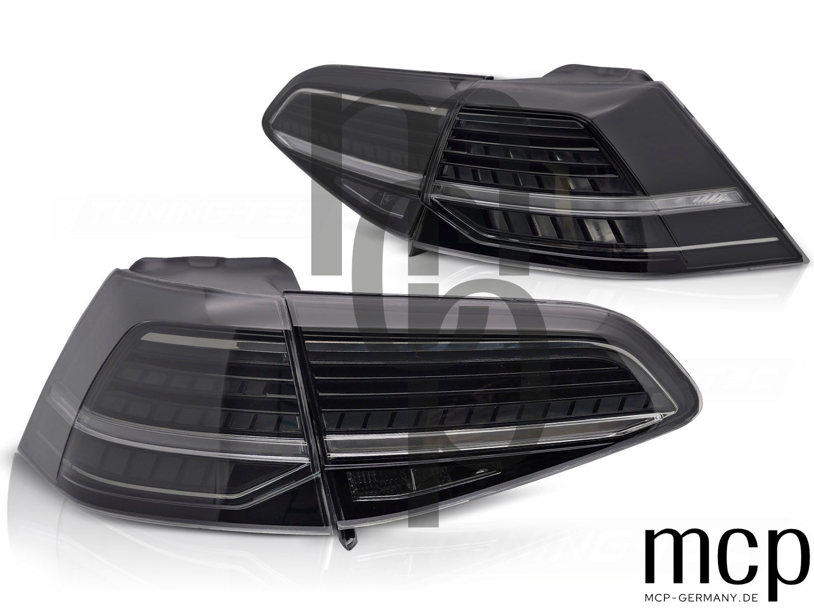 Voll LED Rückleuchten Set für VW Golf 7 Hatchback (2013 bis 2019) in Smoke mit Dynamischem Blinker