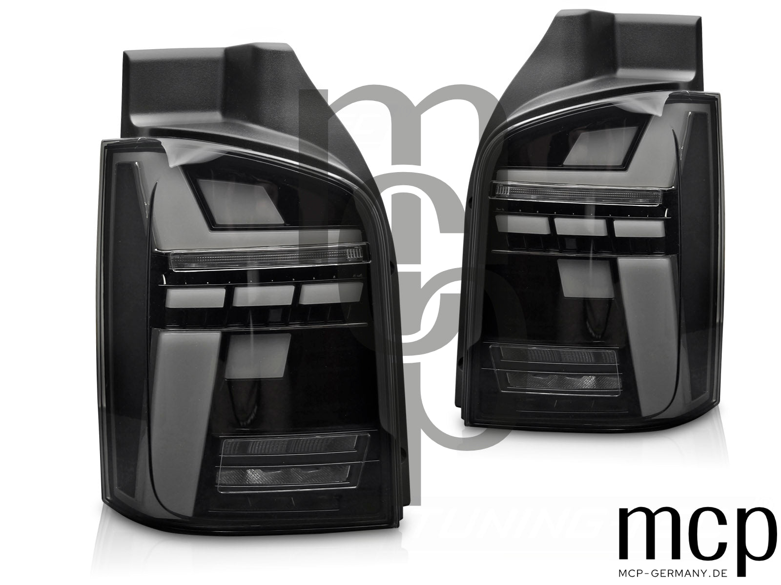 Voll LED Lightbar Rückleuchten Set für VW T5 (2003 bis 2015) in Smoke mit Dynamischem Blinker und Welcome-Light-Funktion