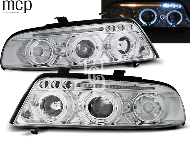 Audi A4 – Chrom-Scheinwerfer mit beleuchteten Angel Eyes