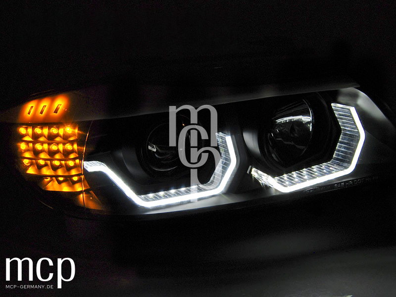 LED 3D Angel Eyes Scheinwerfer Set für BMW 3er E90 Limousine / E91 Touring (2005 bis 2008) in Schwarz – MCP Zusatz 02 Leuchtbild
