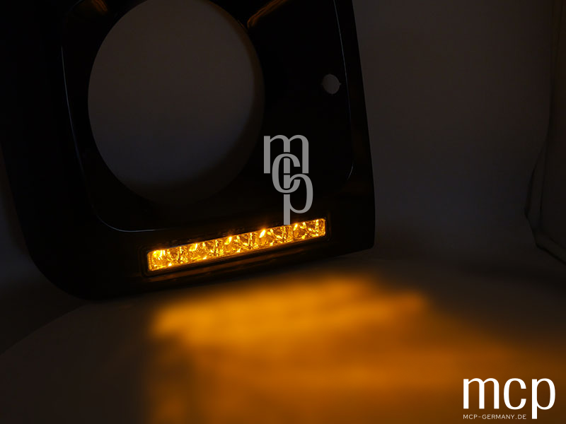 Scheinwerferrahmen Set für Mercedes W461,W463 (2001 bis 2012) unlackiert mit LED Tagfahrlicht – LED-Blinker