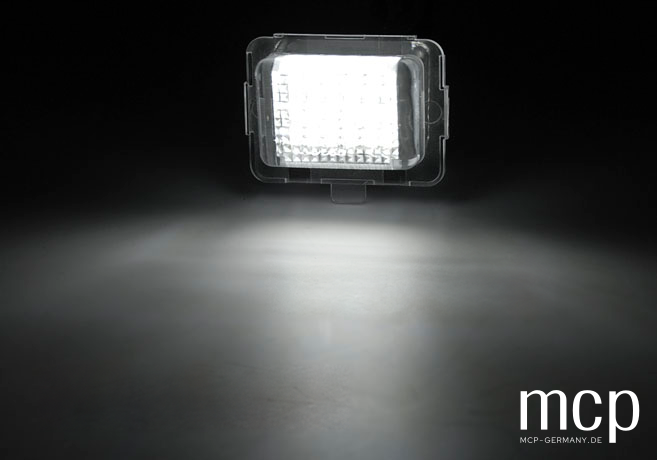 LED Kennzeichenbeleuchtung Set für Mercedes W204 / W212 / C207 / C216 / W221 – Ansicht 2