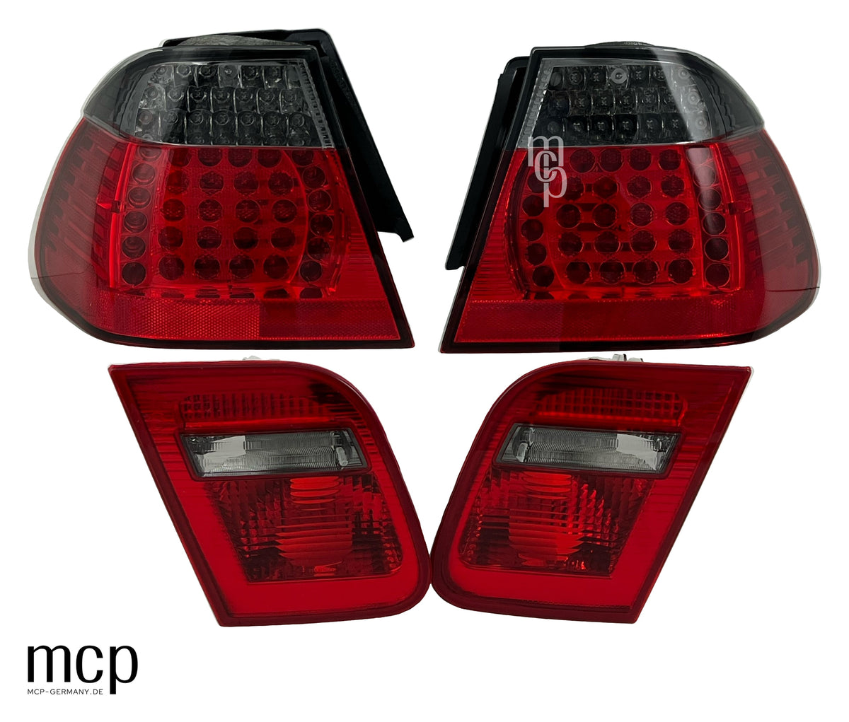 MCP 033116 – Rückleuchten BMW 3er E46 Limousine Rot/Smoke – Vierteiliges Rückleuchten Set, Vorderansicht