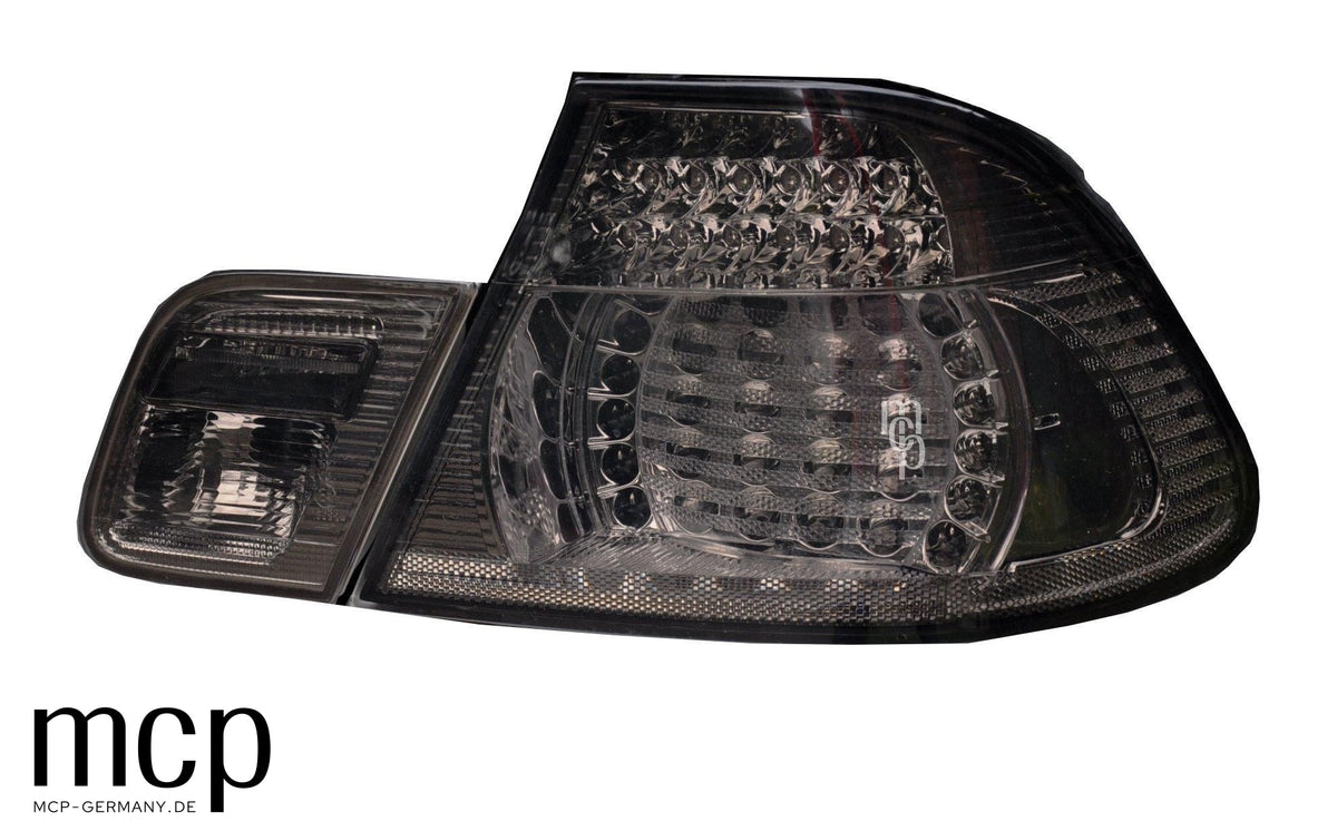 MCP 033160 – BMW 3er E46 Limousine LED Rückleuchten Smoke – Frontansicht