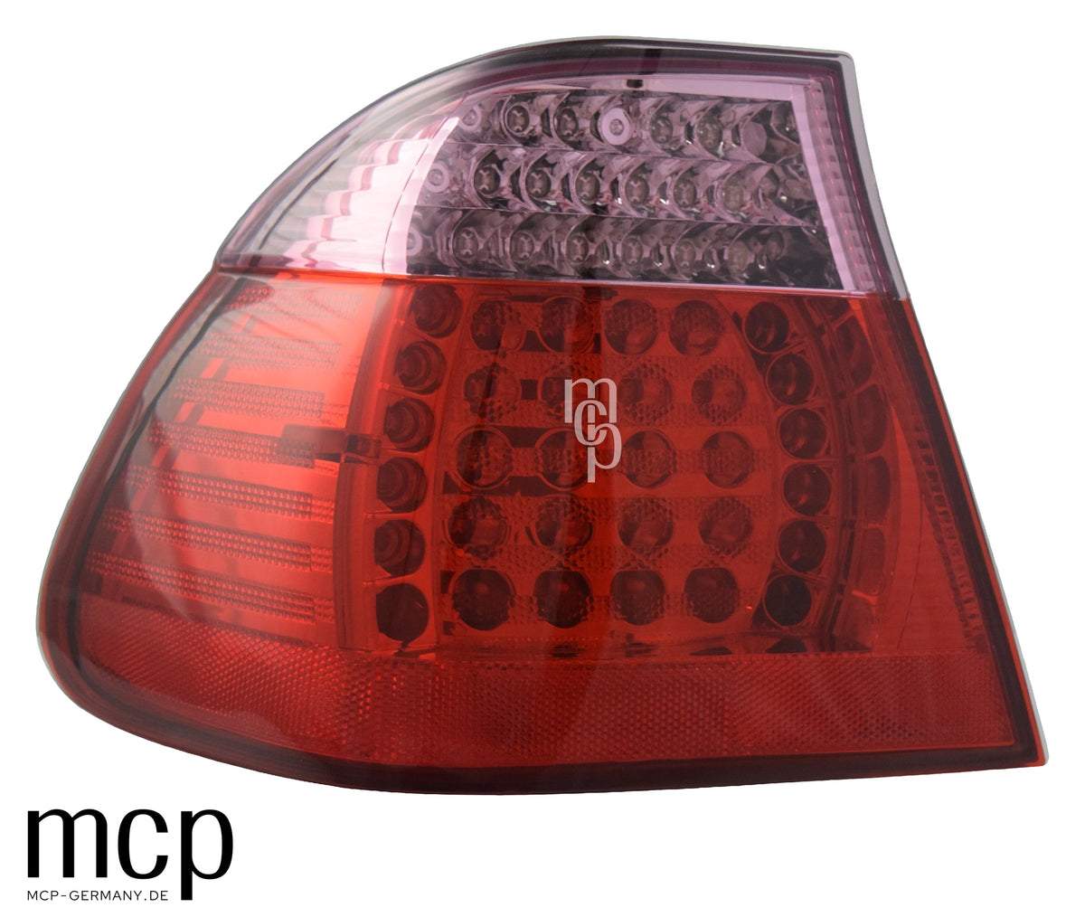 MCP 033298 – BMW 3er E46 Limousine LED Rückleuchten Außenteile Rot/Pink – Echte Frontansicht der äußeren Rückleuchte