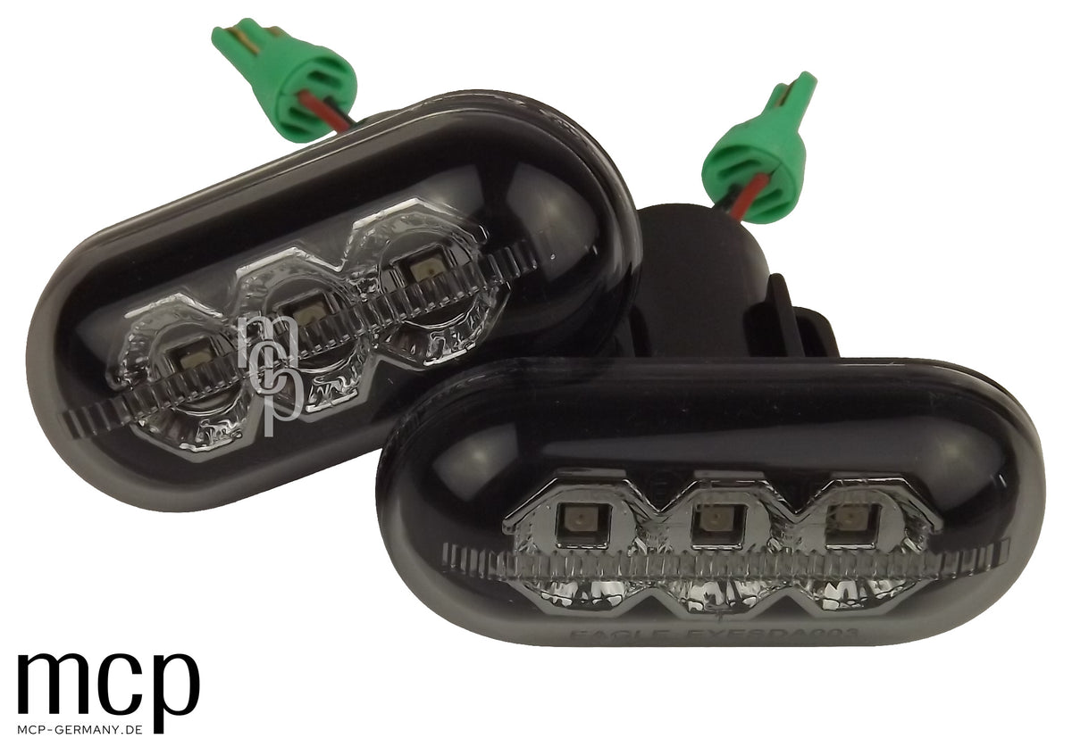 MCP 082004 – LED Seitenblinker Smoke/Schwarz – Schrägansicht