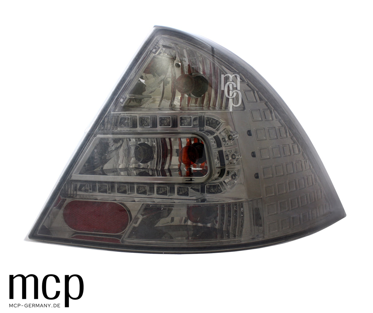 MCP 123012 – Ford Mondeo MK3 Limousine LED Rückleuchten Smoke – Bisherige erste Frontansicht bei Umgebungslicht