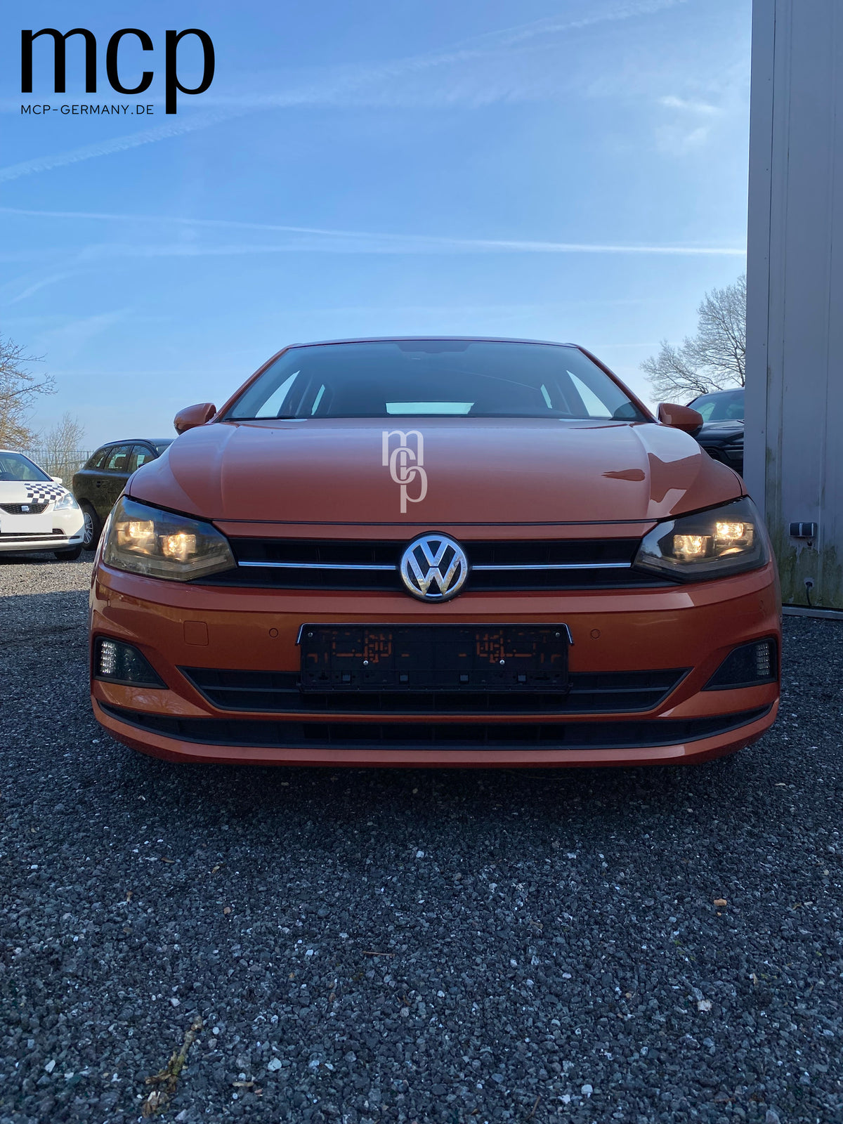 MCP 441264 – VW Polo AW1 Scheinwerfer Schwarz – Einbau Polo Orange Licht