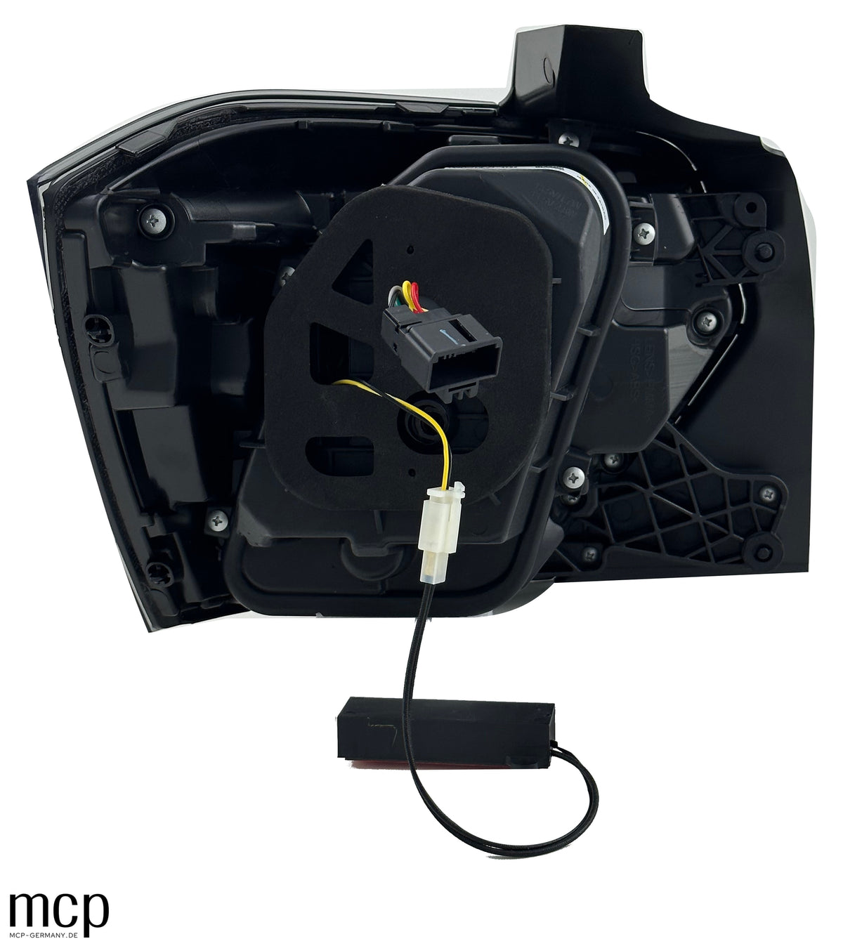 MCP 443194 – VW Polo AW LED Rückleuchten Smoke – Rechte Rückseite mit Kabeln und Anschlüssen