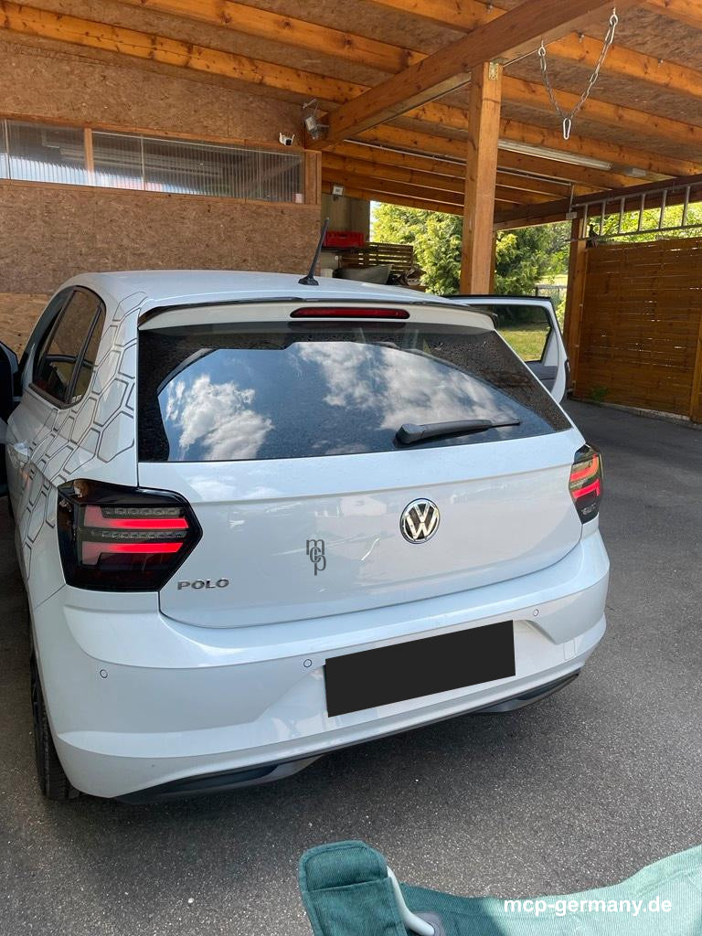 MCP 443194 – VW Polo AW LED Rückleuchten Smoke – Einbaubeispiel am weißen Polo – Schlusslicht