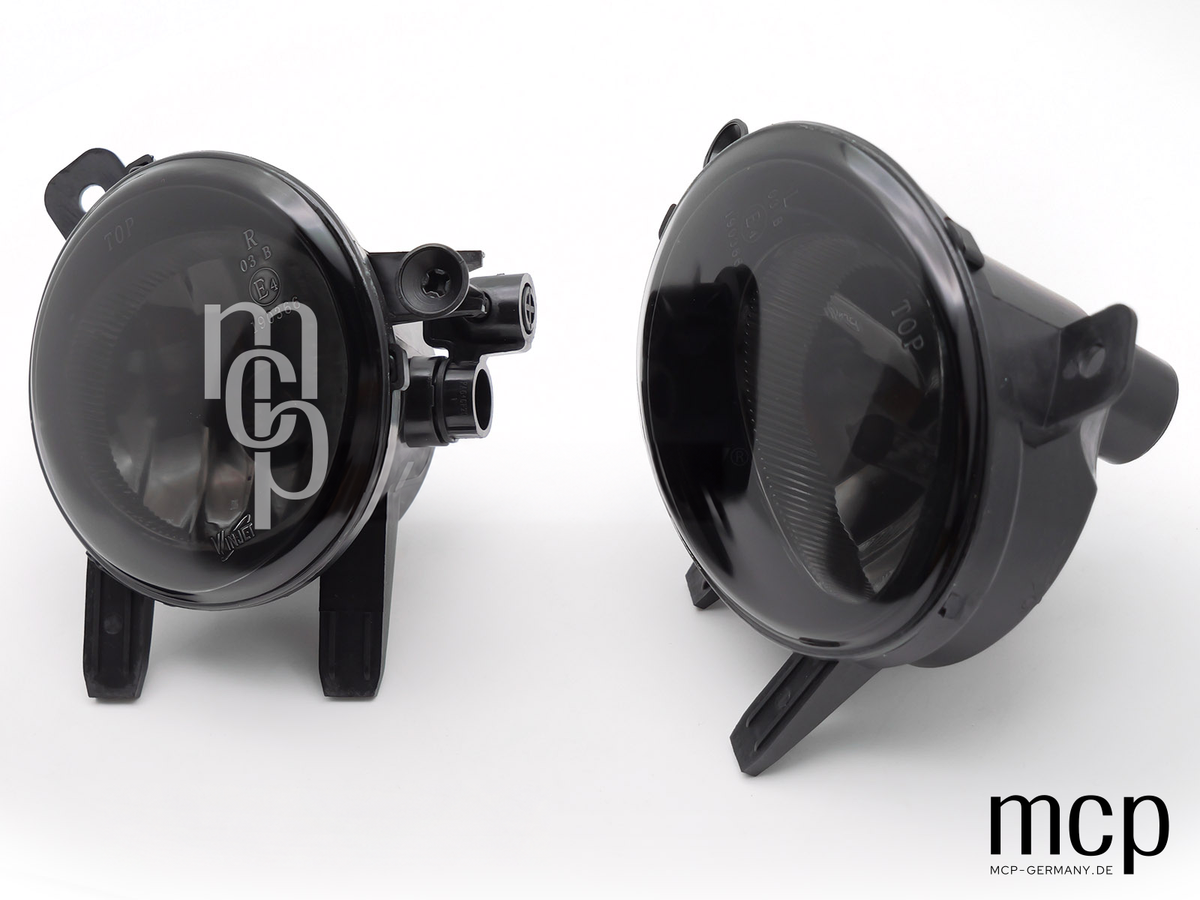 Nebelscheinwerfer Set für BMW 1er F20 / F21 / F22 / F23 / F30 / F31 / F32 / F33 / F36 / F45 / F46 in Smoke – Detailansicht – HABM33