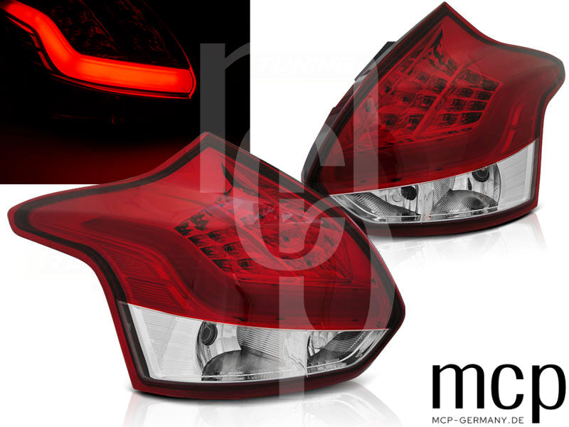 LED Lightbar Rückleuchten Set für Ford Focus MK3 Hatchback (04/11 bis 12/14) in Rot/Chrom