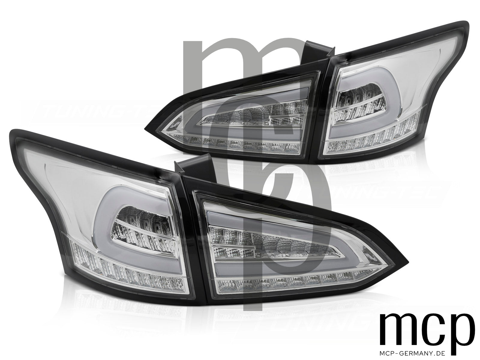 Voll LED Lightbar Rückleuchten Set für Ford Focus MK3 Turnier (01/2011-12/2018) in Chrom mit Dynamischem Blinker