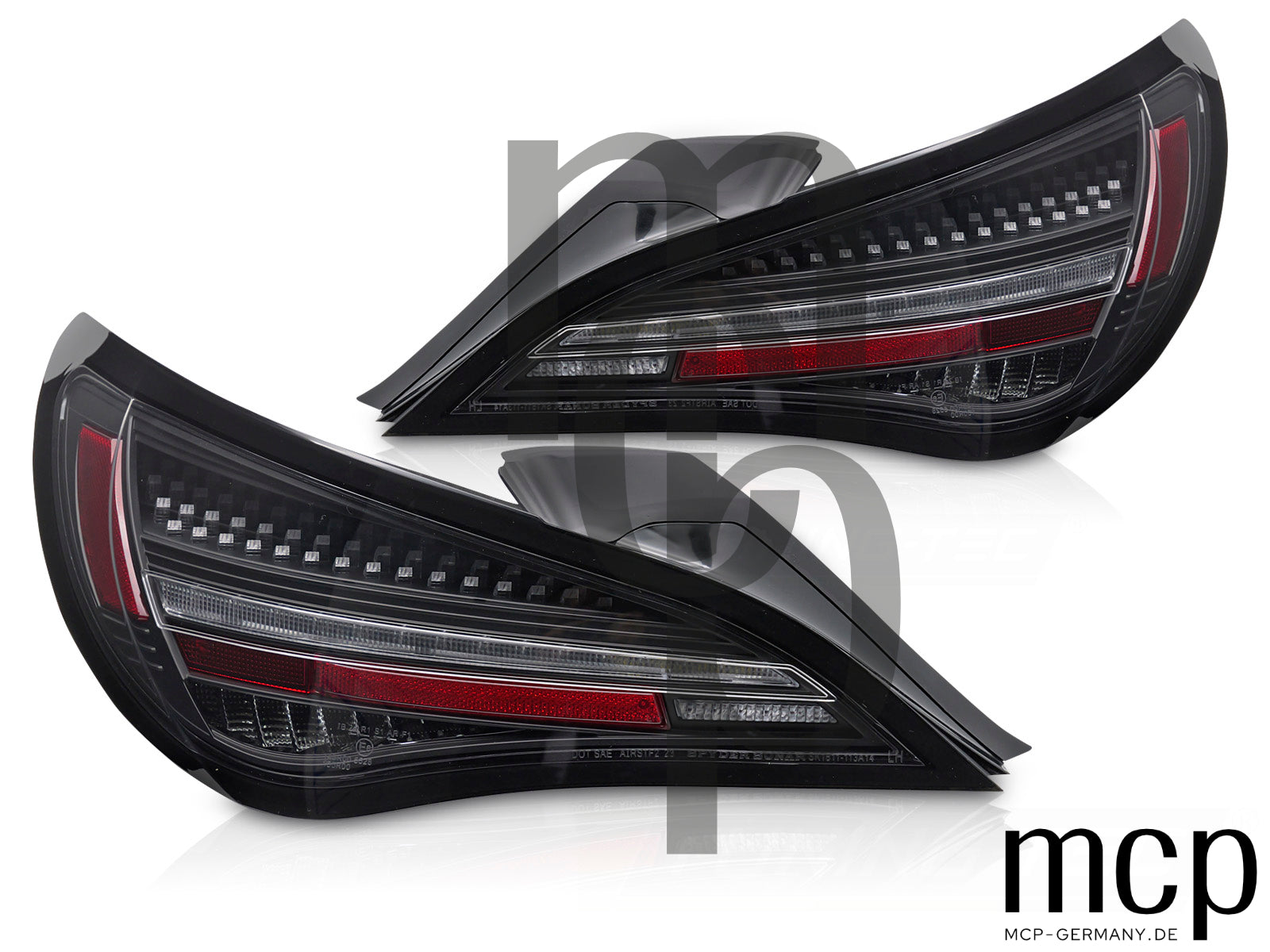 Voll LED Rückleuchten Set für Mercedes-Benz CLA C117 (2013 bis 2016) und X117 (2014 bis 2016) in Schwarz mit Dynamischem Blinker und Welcome-Light-Funktion