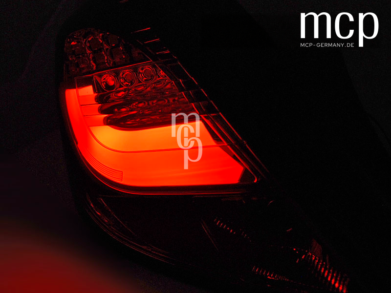 Opel Corsa D Rückleuchten Rot/Smoke – Lightbar Detailansicht