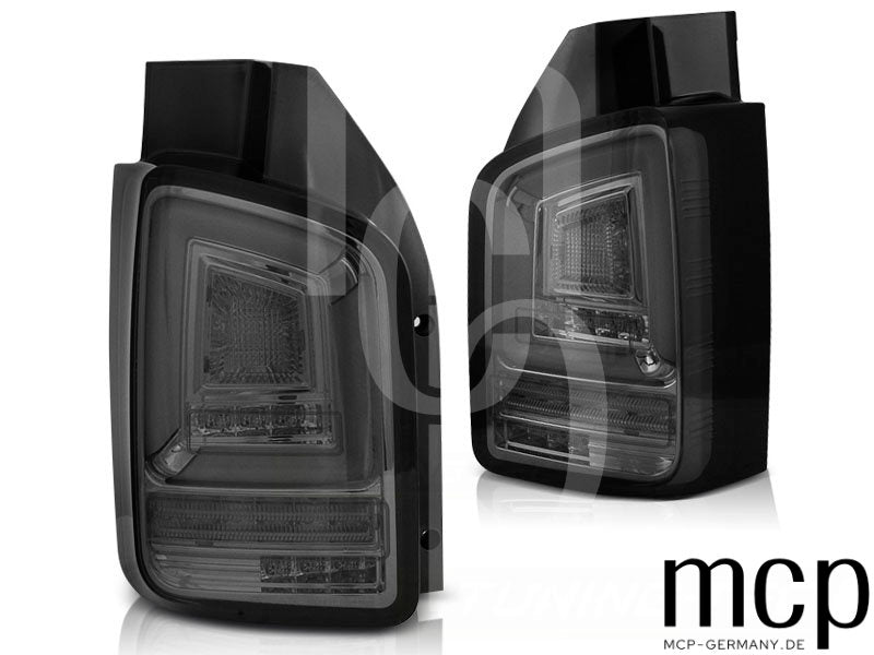 Voll LED Lightbar Rückleuchten Set für VW T5 Transporter mit Flügeltüren (04/03 bis 10/09) in Smoke mit Dynamischem Blinker