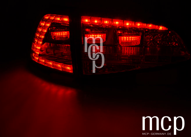 LED Rückleuchten Set für VW Golf 7 (VII) Schrägheck (08/12 bis 02/17) in Smoke mit Dynamischem Blinker – Leuchtansicht