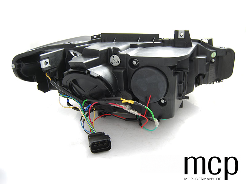 Angel Eyes Scheinwerfer Set für BMW 3er F30/F31 LCI (2015 bis 2018) in Schwarz mit LED Tagfahrlicht – Ansicht 3