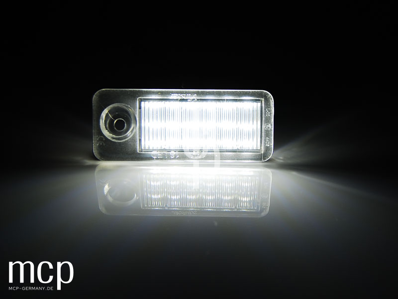 LED Kennzeichenbeleuchtung Set für Audi A6 C5 Avant – Leuchtansicht