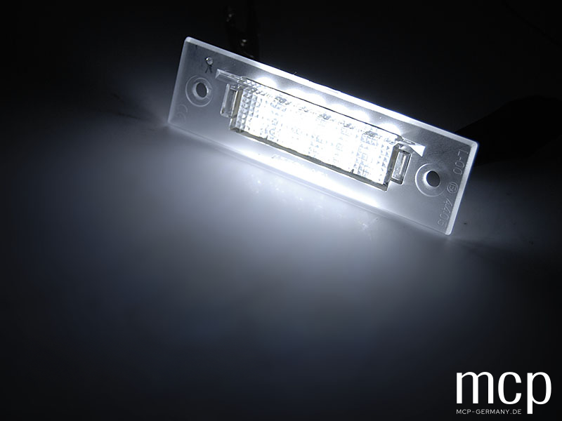 LED Kennzeichenbeleuchtung Set für Porsche 911 / Boxster – Leuchtansicht