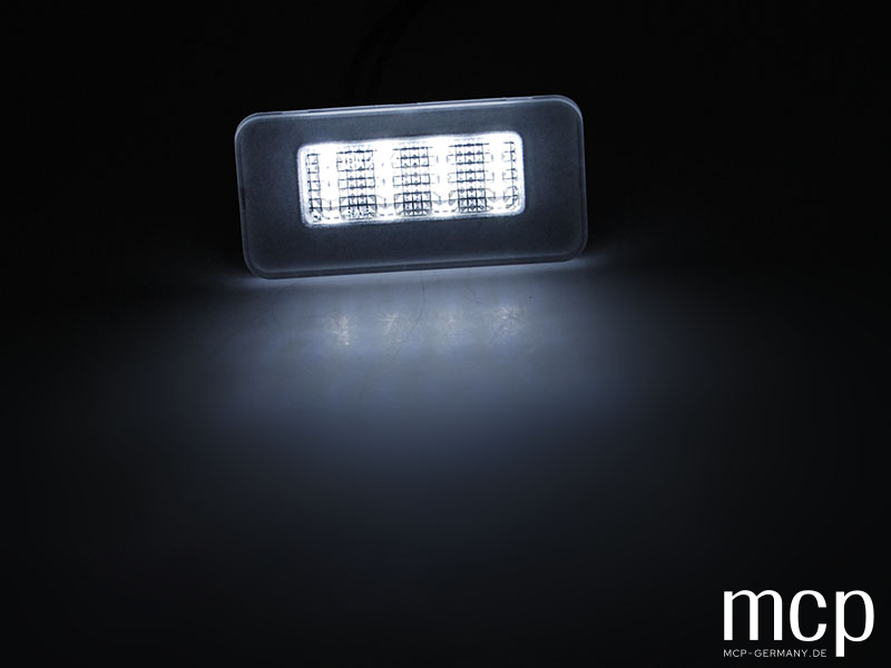 LED Kennzeichenbeleuchtung Set für Tesla Model S / Model X – MCP Produktbild 2