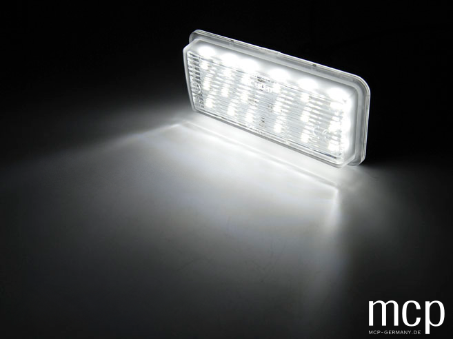 LED Kennzeichenbeleuchtung Set für Toyota Land Cruiser 100 / 120 / 200 und Lexus – MCP Produktbild 2