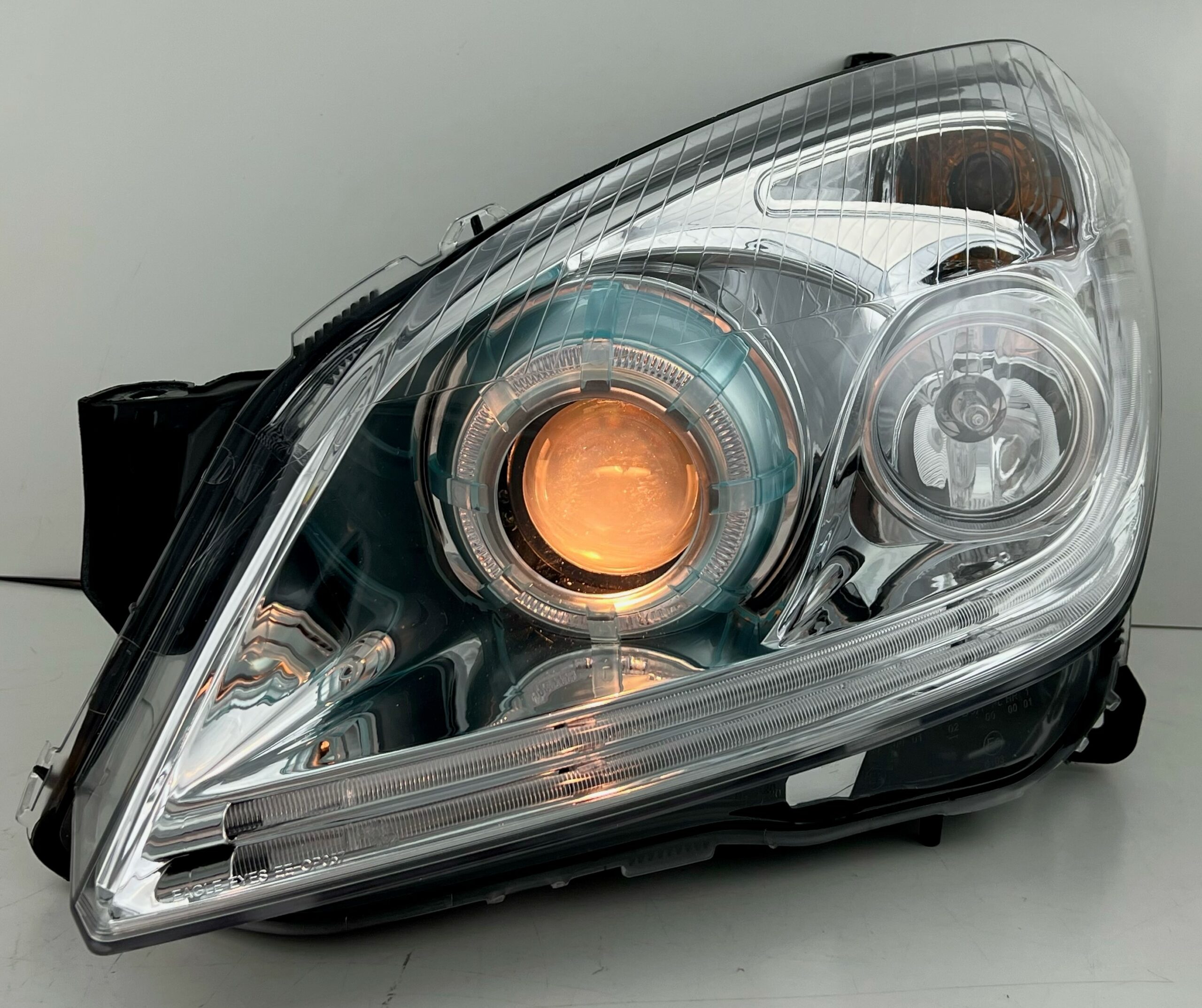 Scheinwerfer Opel Astra H, mit LED Lichtringen, in chrom - Magus Car Parts  GmbH