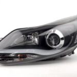 Scheinwerfer m. Wing Ford Focus III (4/11-12/14), schwarz